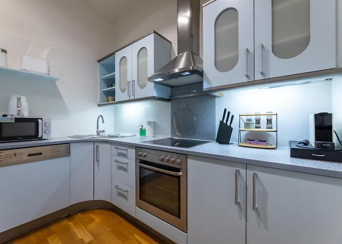 Charming 2Br Old Town Apt In Prime Location By Easybnb Premium Prag
