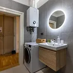Charming 2br Old Town In Prime Location By Easybnb Premium
